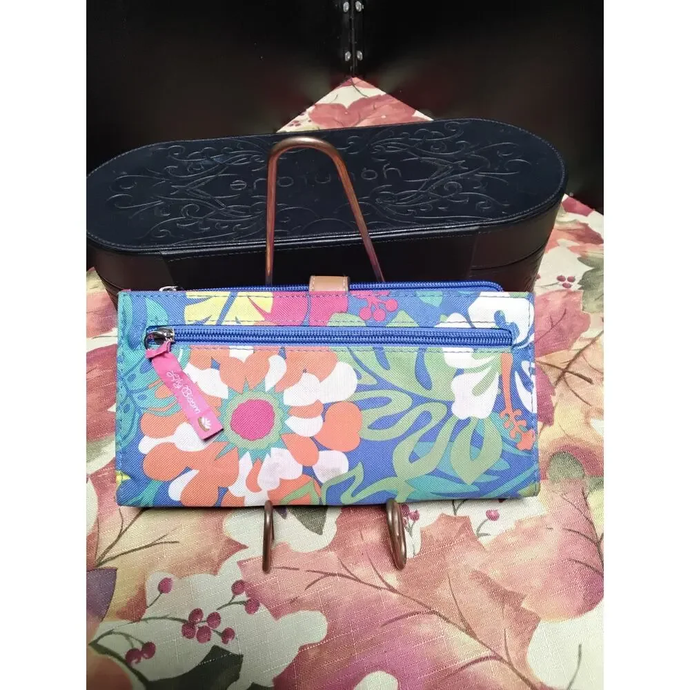 Lily Bloom Karma Bloom Cloth Colorful long wallet Lots of slots